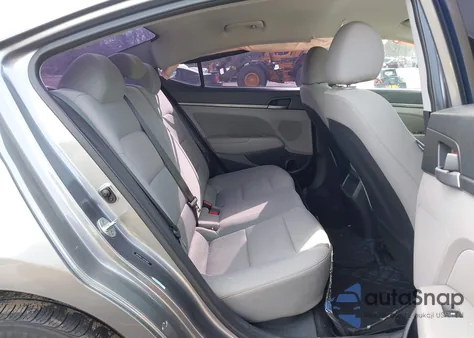 2018 Hyundai Elantra Sel z USA, uszkodzony, nr VIN 5NPD84LF3JH243601